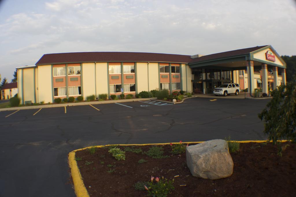 The Garden Inn Elkhart Dış mekan fotoğraf