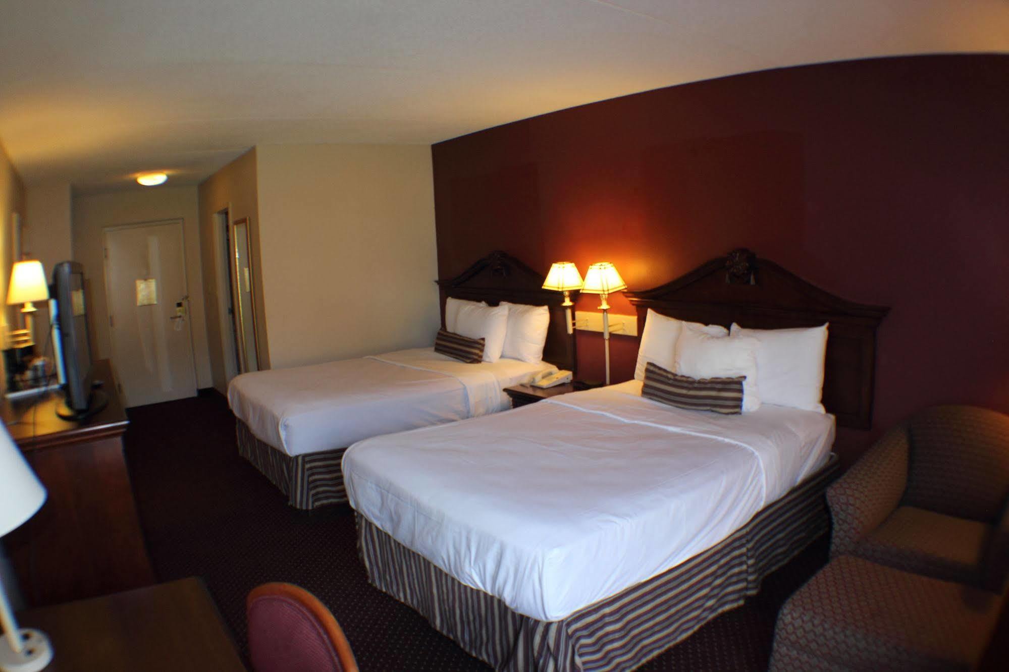 The Garden Inn Elkhart Dış mekan fotoğraf