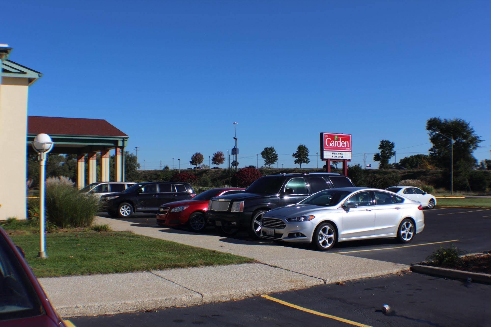 The Garden Inn Elkhart Dış mekan fotoğraf